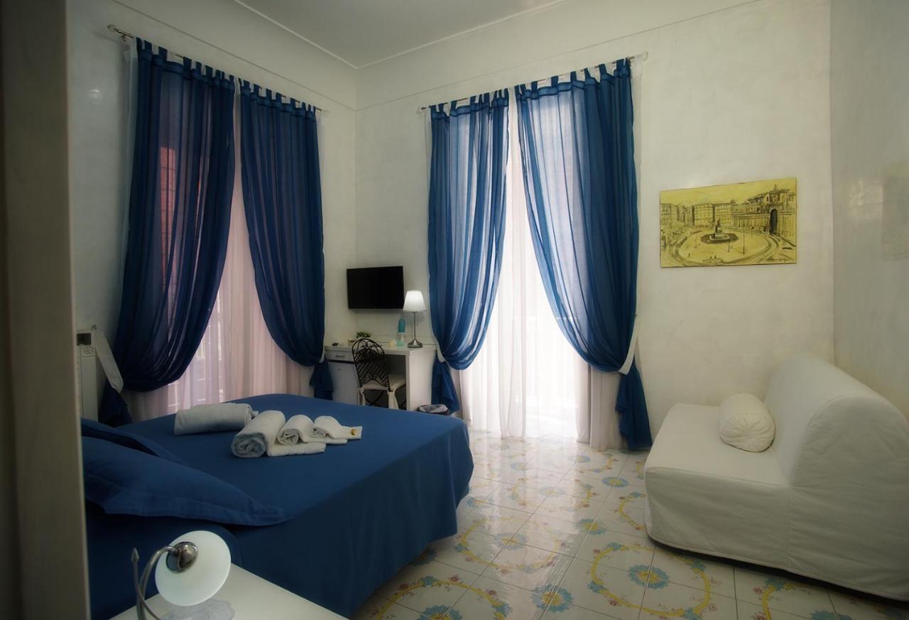 Le Vie Di Napoli B&B Extérieur photo