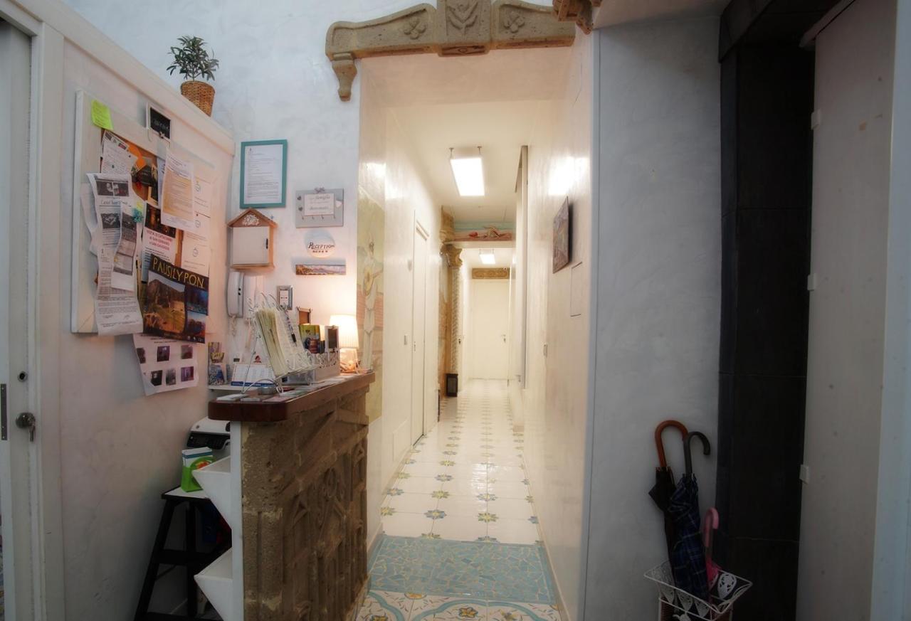 Le Vie Di Napoli B&B Extérieur photo